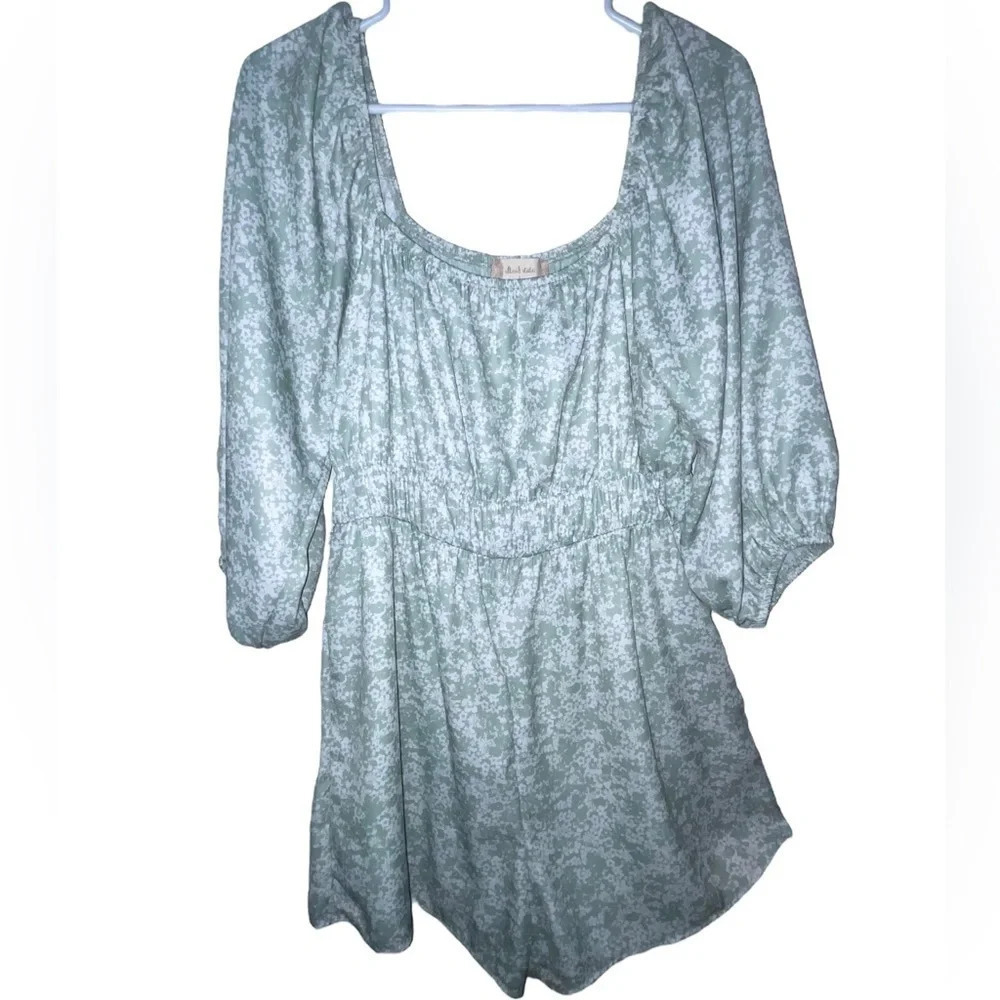Altar'd State Floral Romper Lined Light Green Women’s Size Large Spring Bohemian